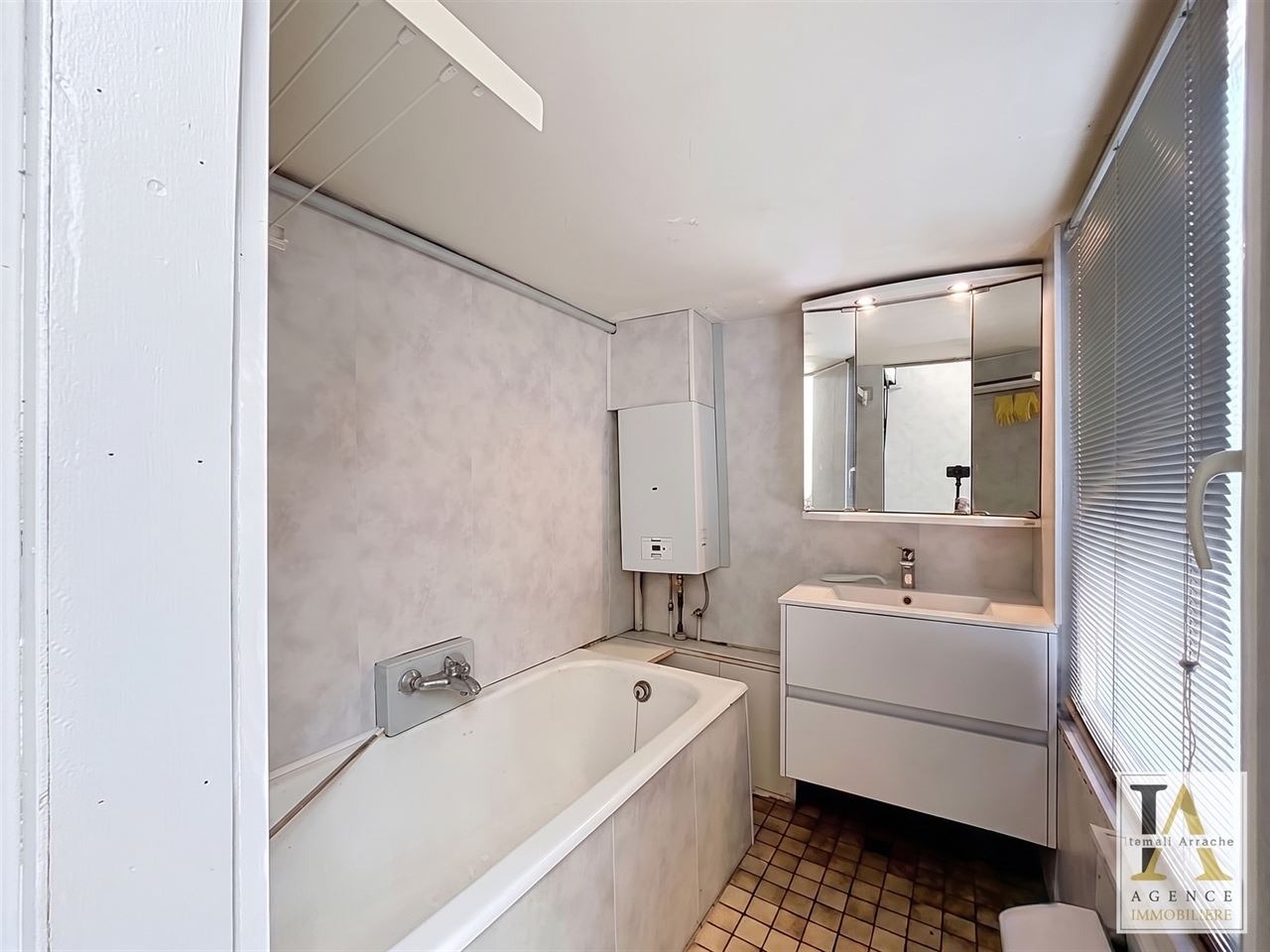 Maison 3 ou 4 chambres à rénover