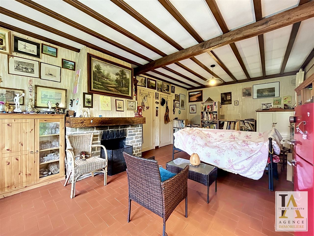 Bungalow de plain-pied sur grande parcelle à rénover