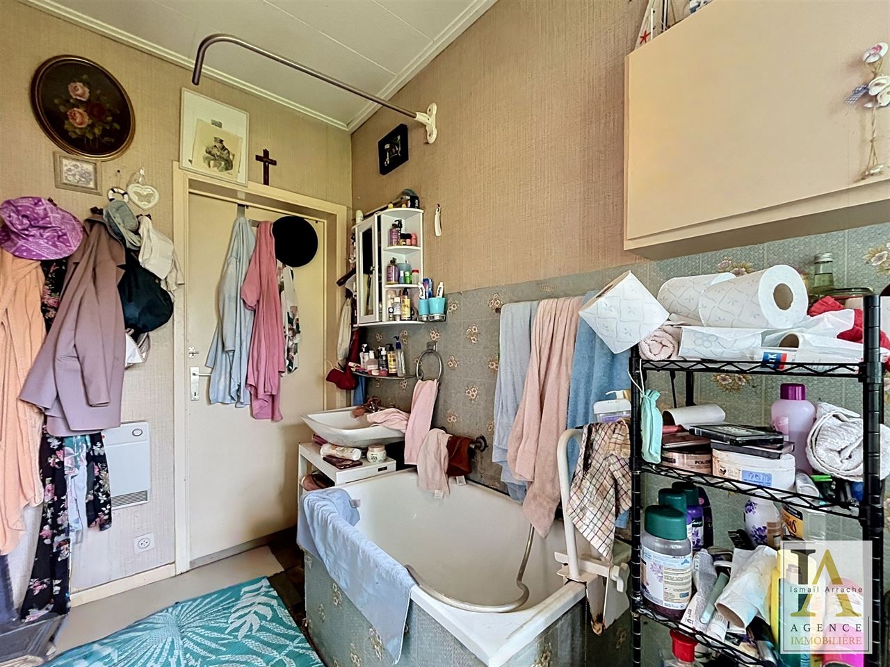 Bungalow de plain-pied sur grande parcelle à rénover