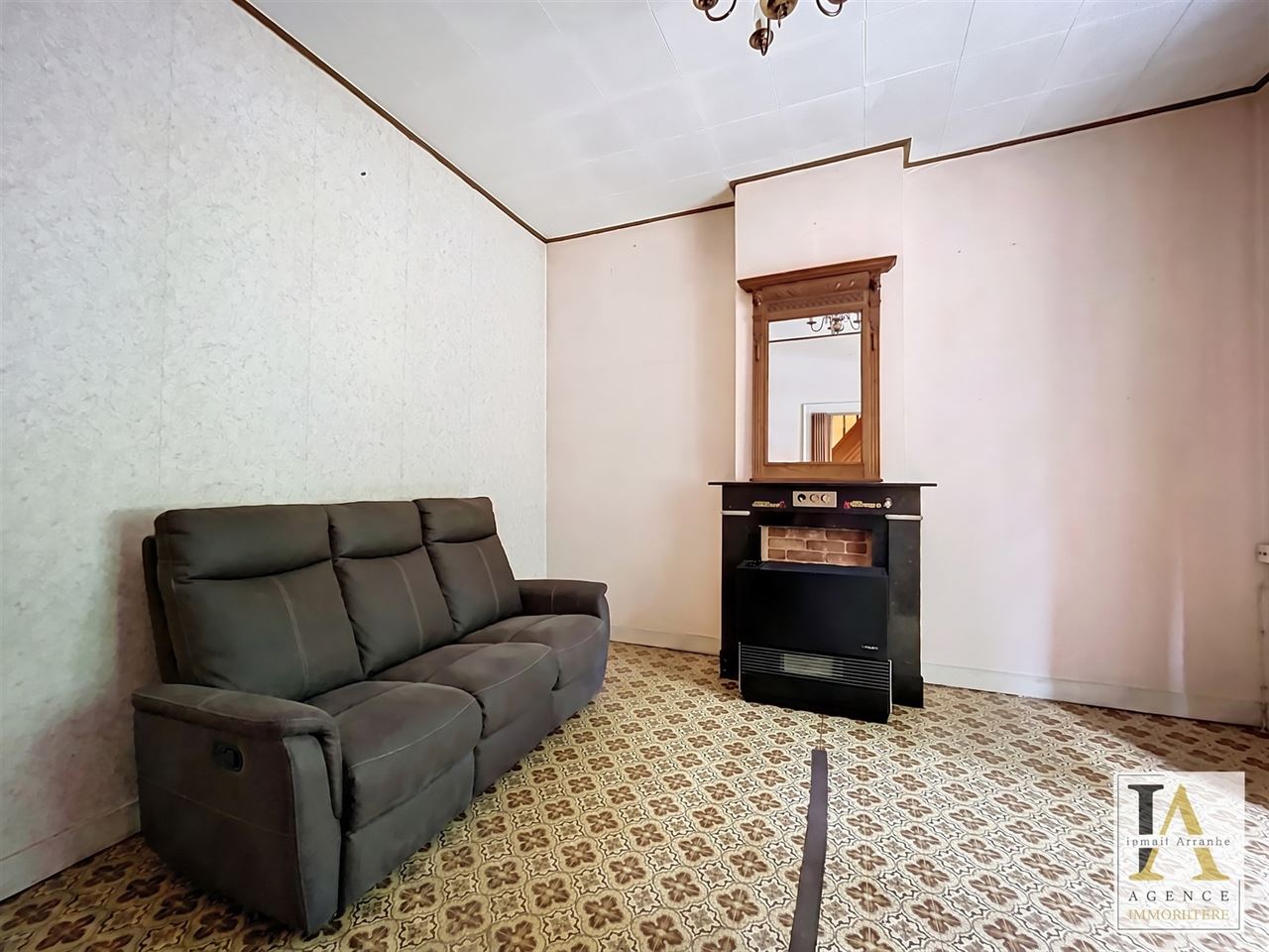 Maison 3 chambres avec terrasse à rénover