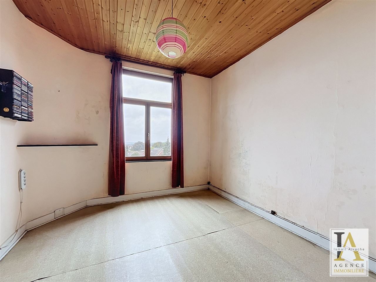 Maison 3 chambres avec terrasse à rénover