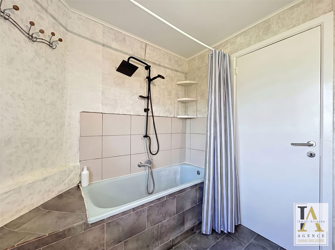 Maison 3 chambres avec jardin proche des commodités