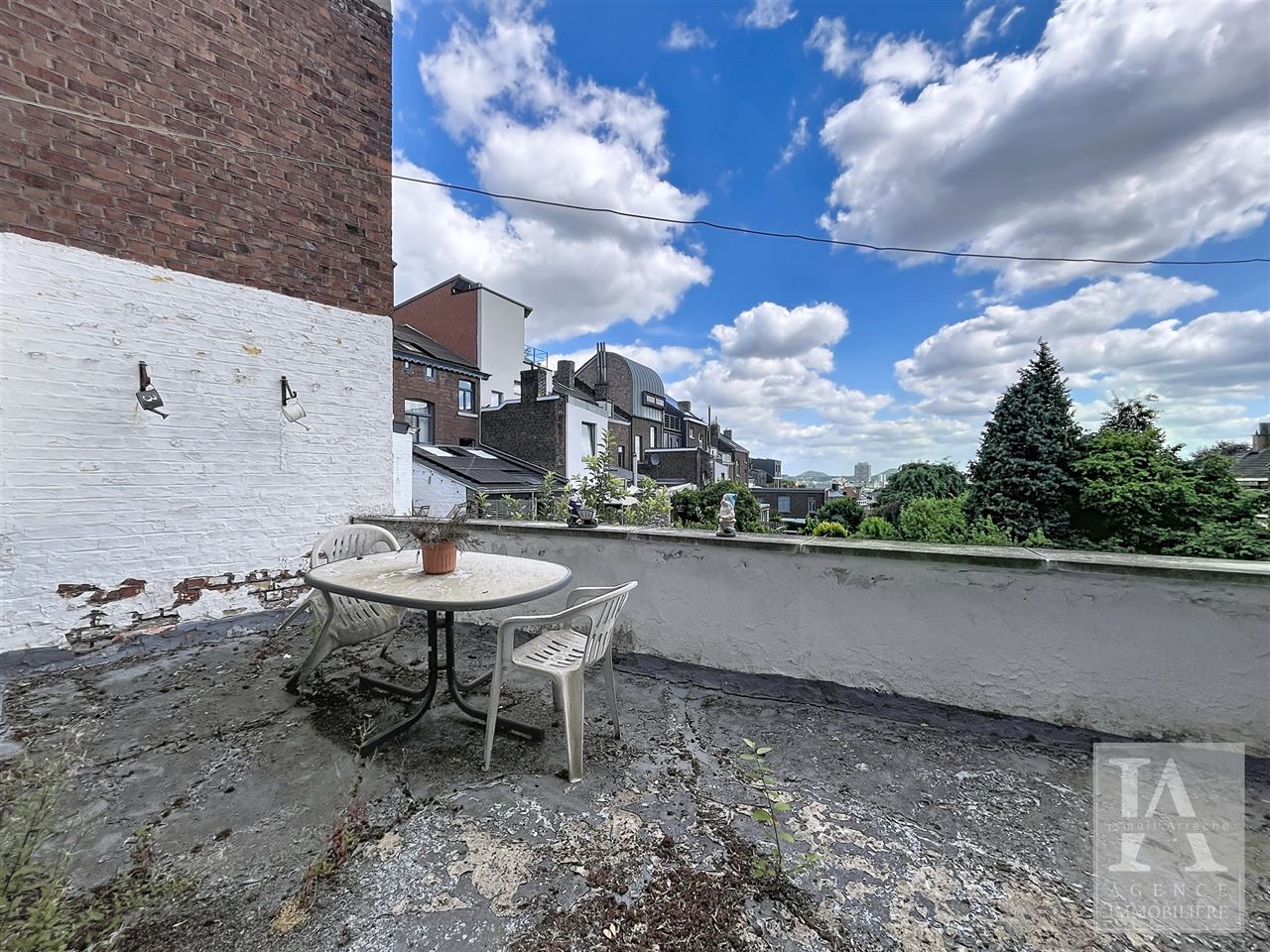Maison 3 chambres avec terrasse à rénover