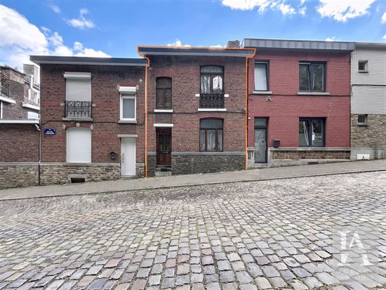 Maison 3 chambres avec terrasse à rénover