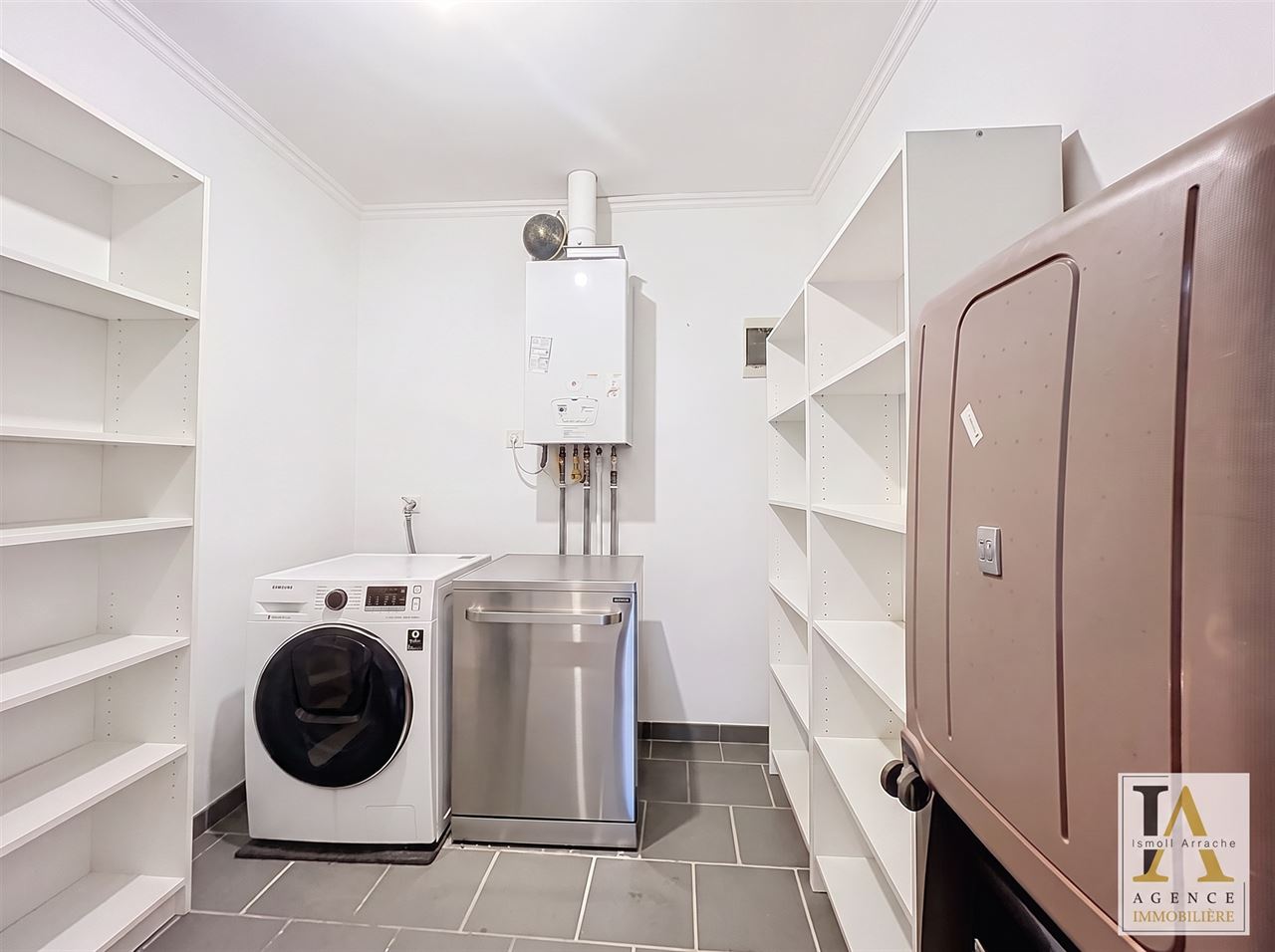 Agréable loft 2 chambres avec place de parking