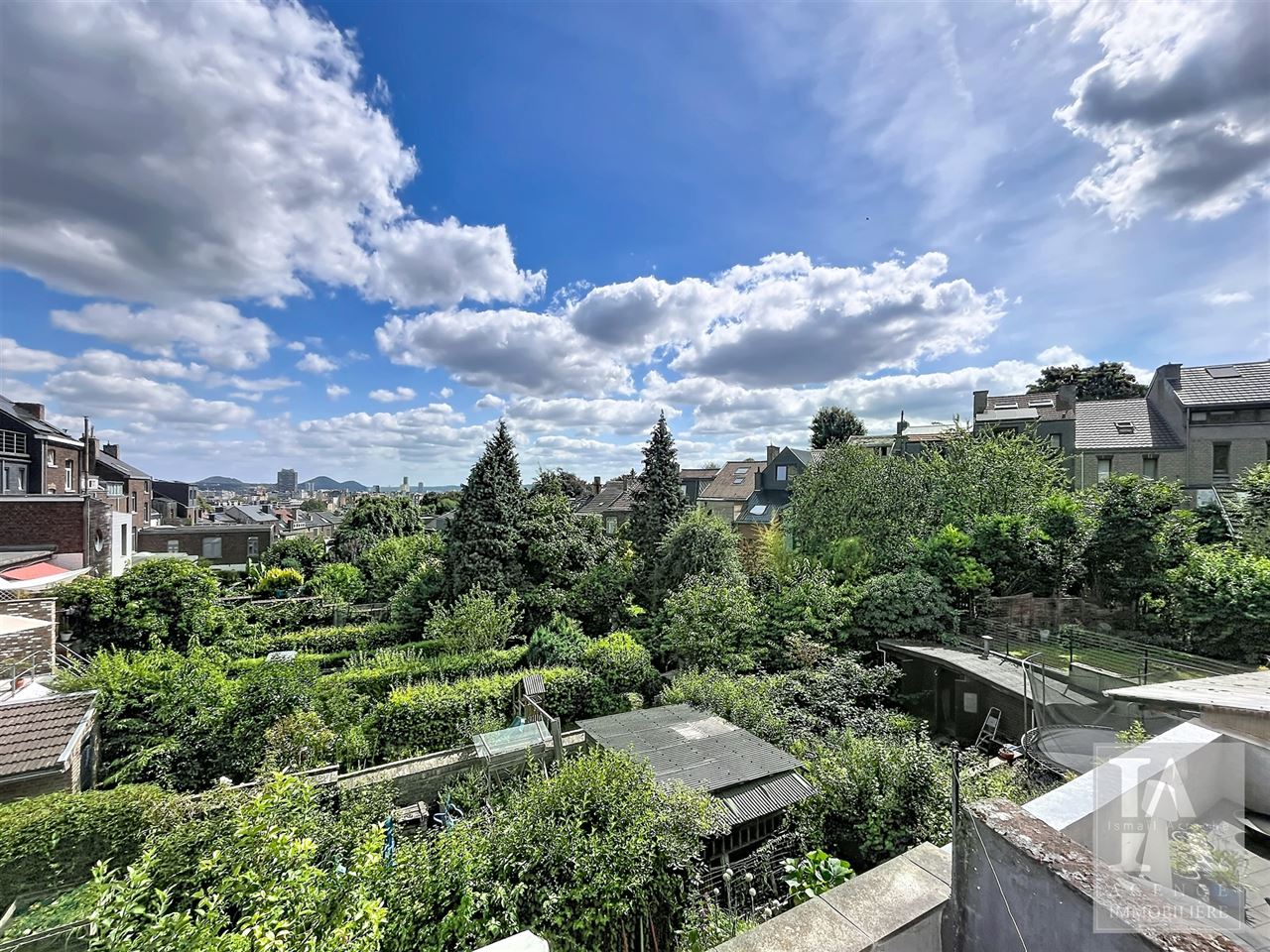 Maison 3 chambres avec terrasse à rénover