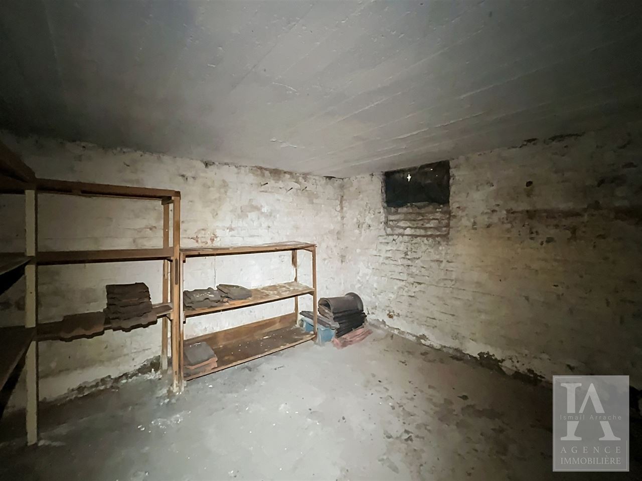 Maison 3 chambres avec terrasse à rénover