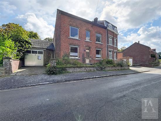 Maison familiale 5 chambres avec grand extérieur et garage
