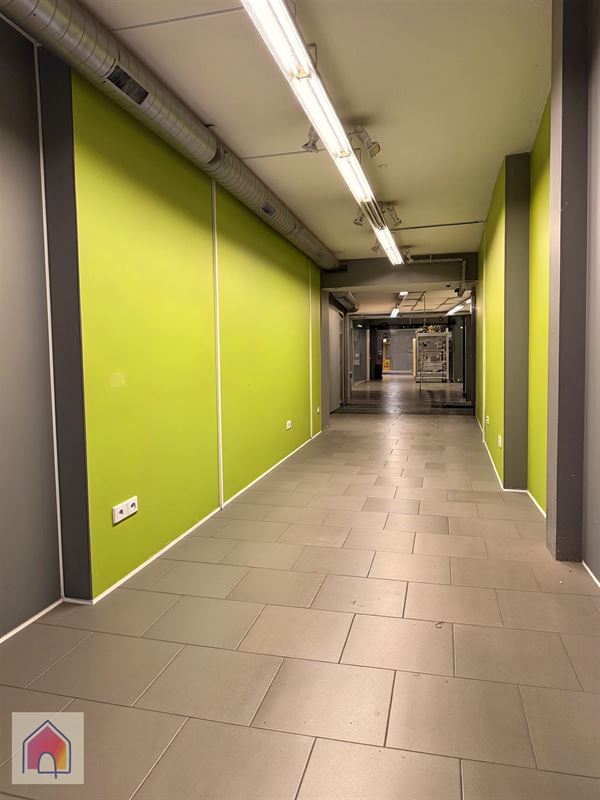 Surface commerciale de 150 m² en plein coeur de Mons !