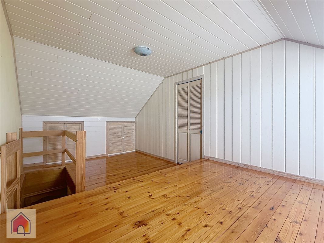 Une maison pleine de cachet à découvrir sans tarder !