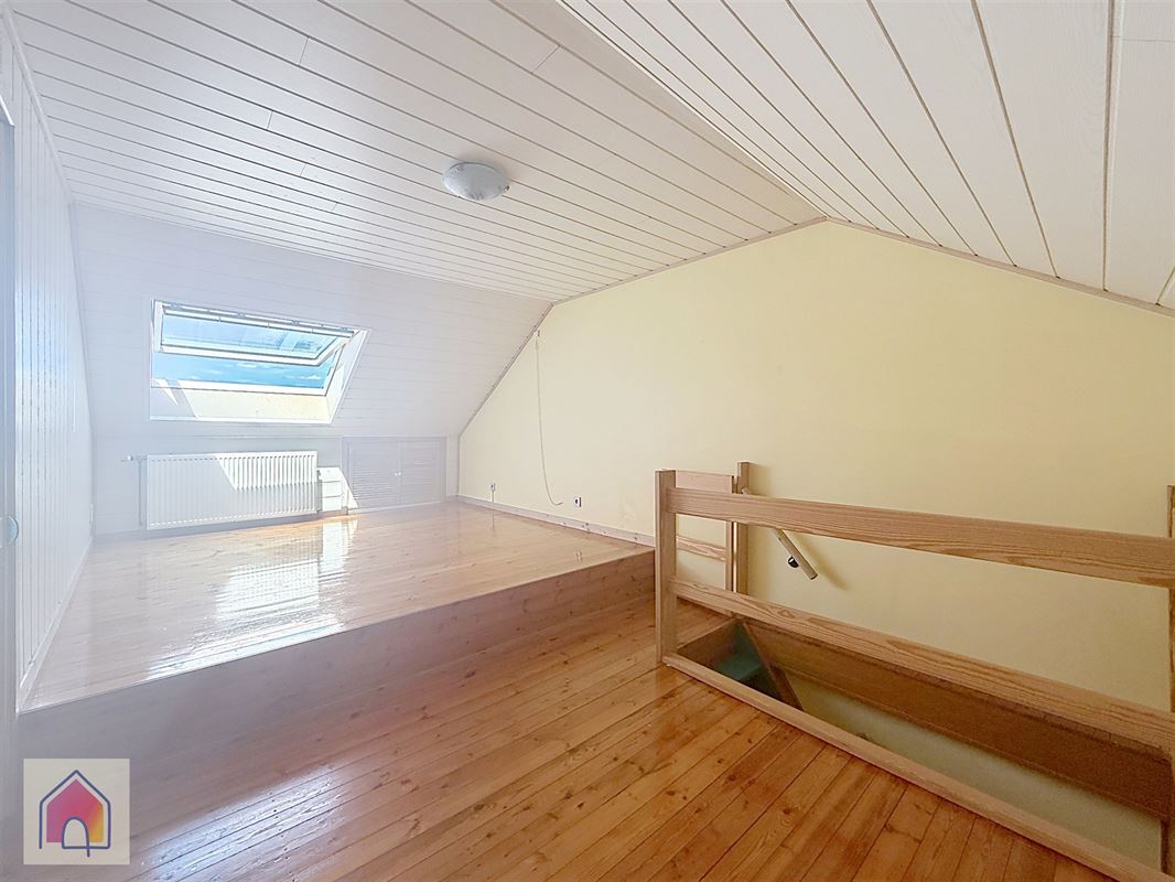 Une maison pleine de cachet à découvrir sans tarder !