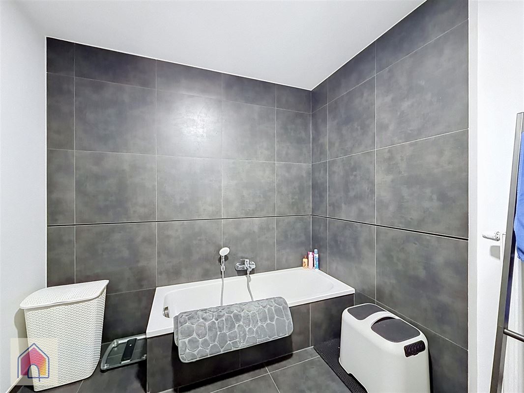 Magnifique appartement 2 chambres avec balcon !