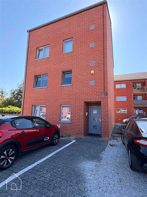 Appart 1 chambre + bureau avec terrasse et parking – PEB B