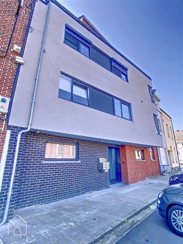 Bel appartement deux chambres avec terrasse !