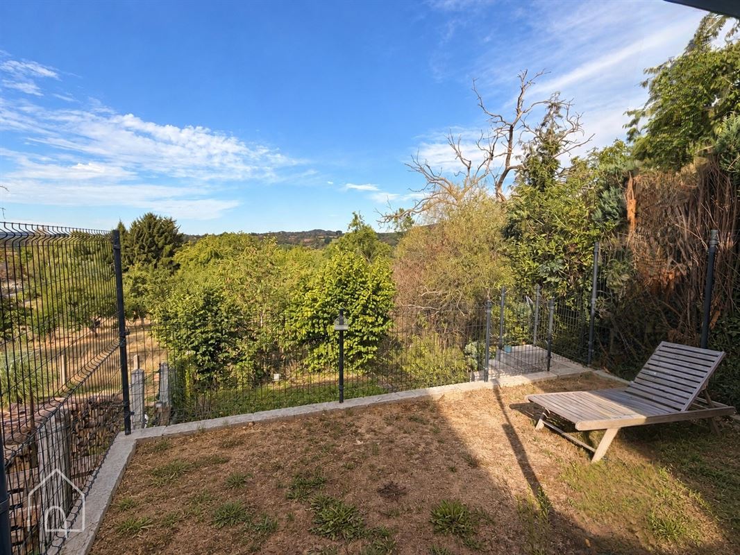 Superbe maison entièrement rénovée avec 4 ch et jardin !