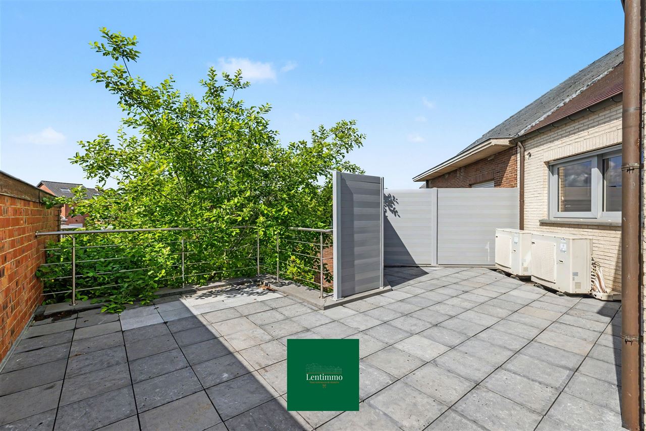 Riant handelshuis (340m2) op toplocatie te Londerzeel