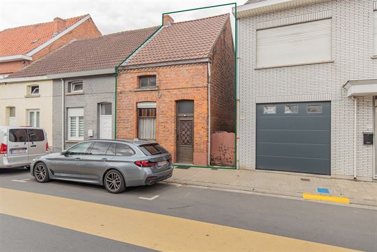 Renovatieoning met 2 slpks, zij-uitweg & tuin te Zele