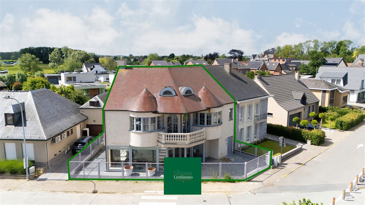 Riant handelshuis (340m2) op toplocatie te Londerzeel