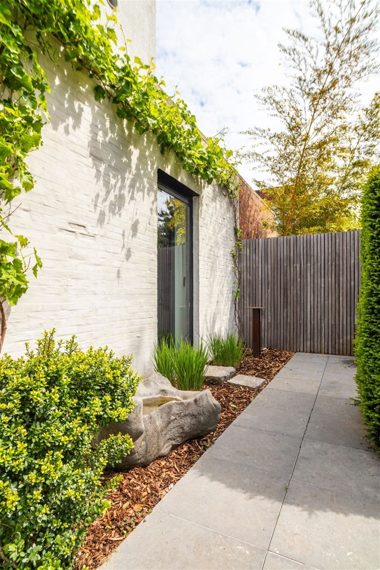 Exclusieve HOB met Japanse tuin en praktijkmogelijkheden