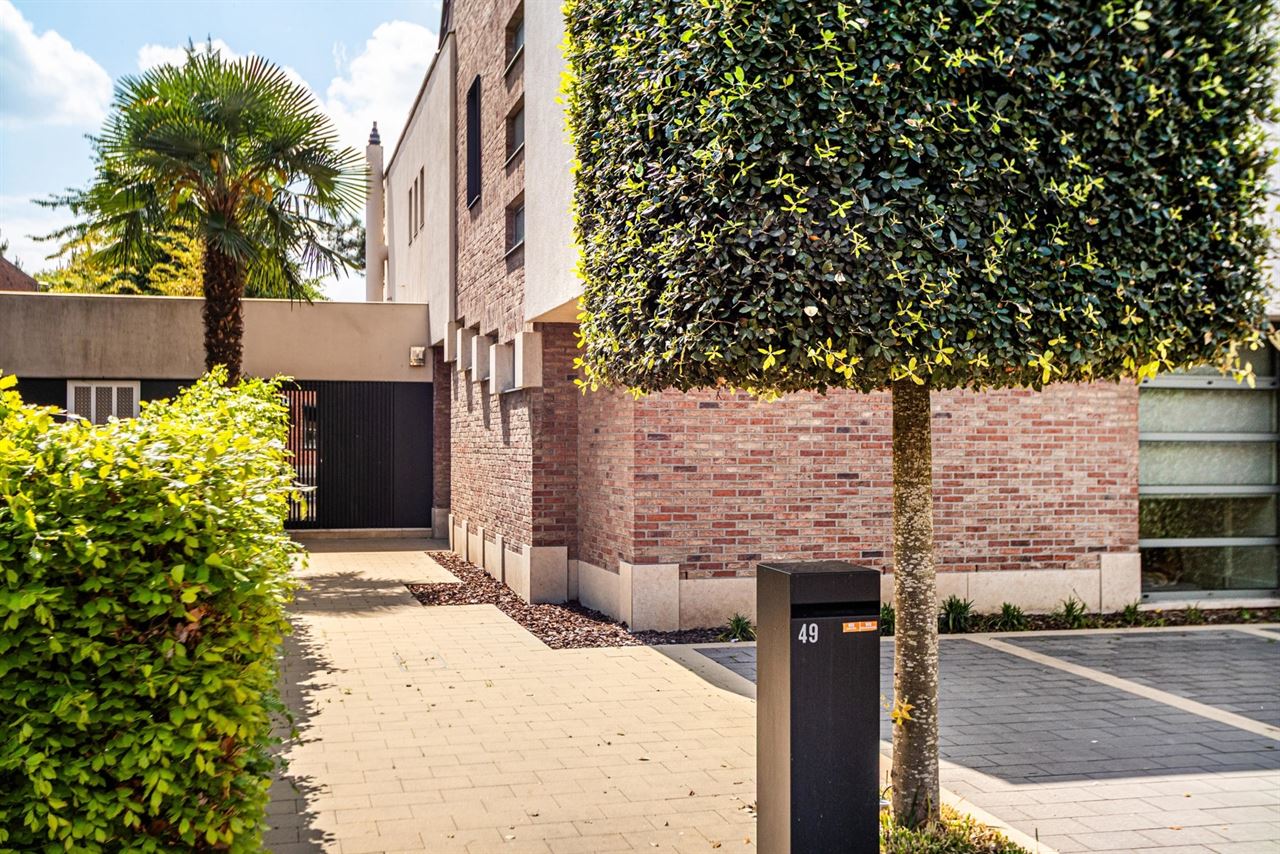 Exclusieve HOB met Japanse tuin en praktijkmogelijkheden