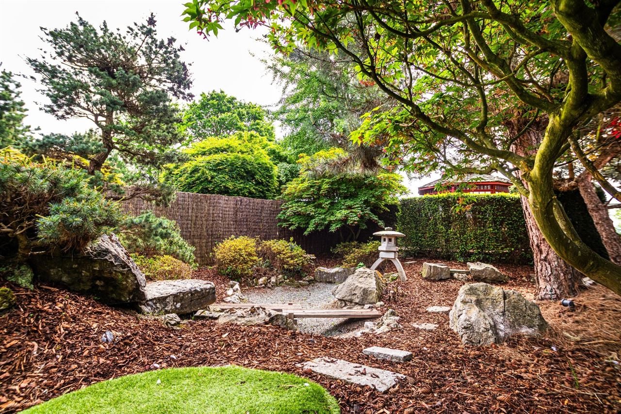 Exclusieve HOB met Japanse tuin en praktijkmogelijkheden