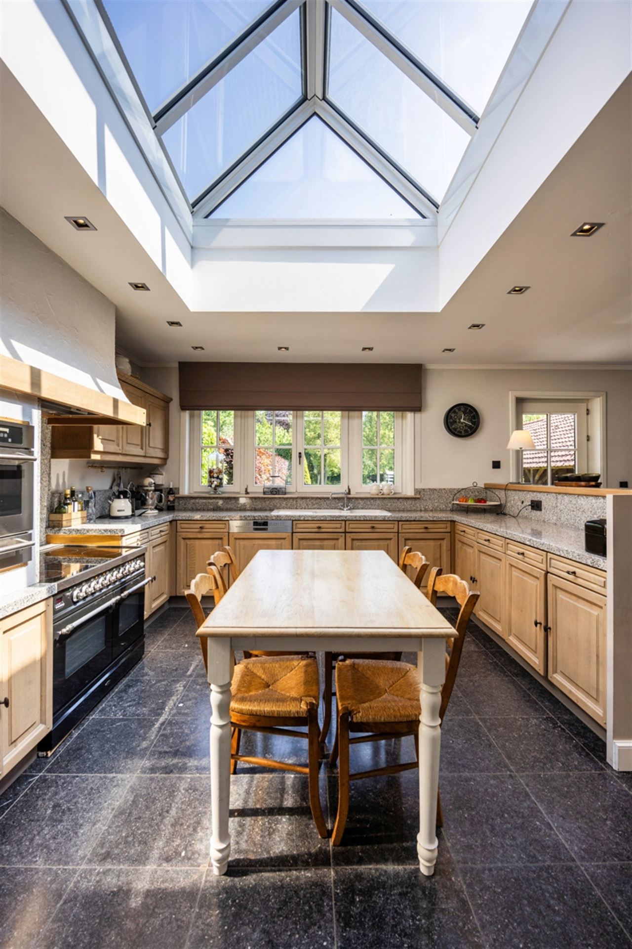 Exclusieve HOB op riant perceel van 1.363 m²