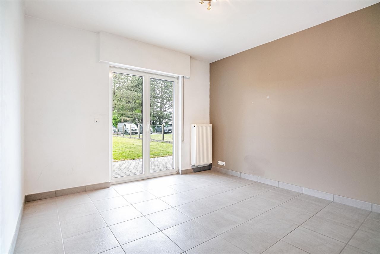 Gelijkvloerse verInstapklaar gelijkvloers appartement met privatieve tuindieping