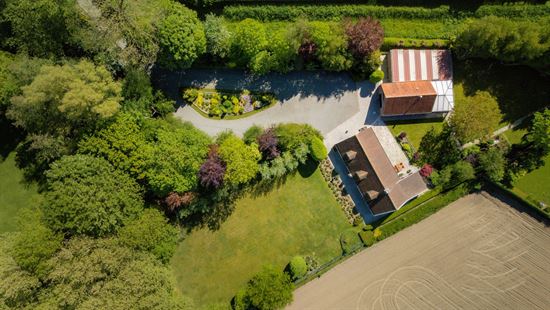 Exclusieve eigendom op ±3.300 m²: wonen op een privé-eiland