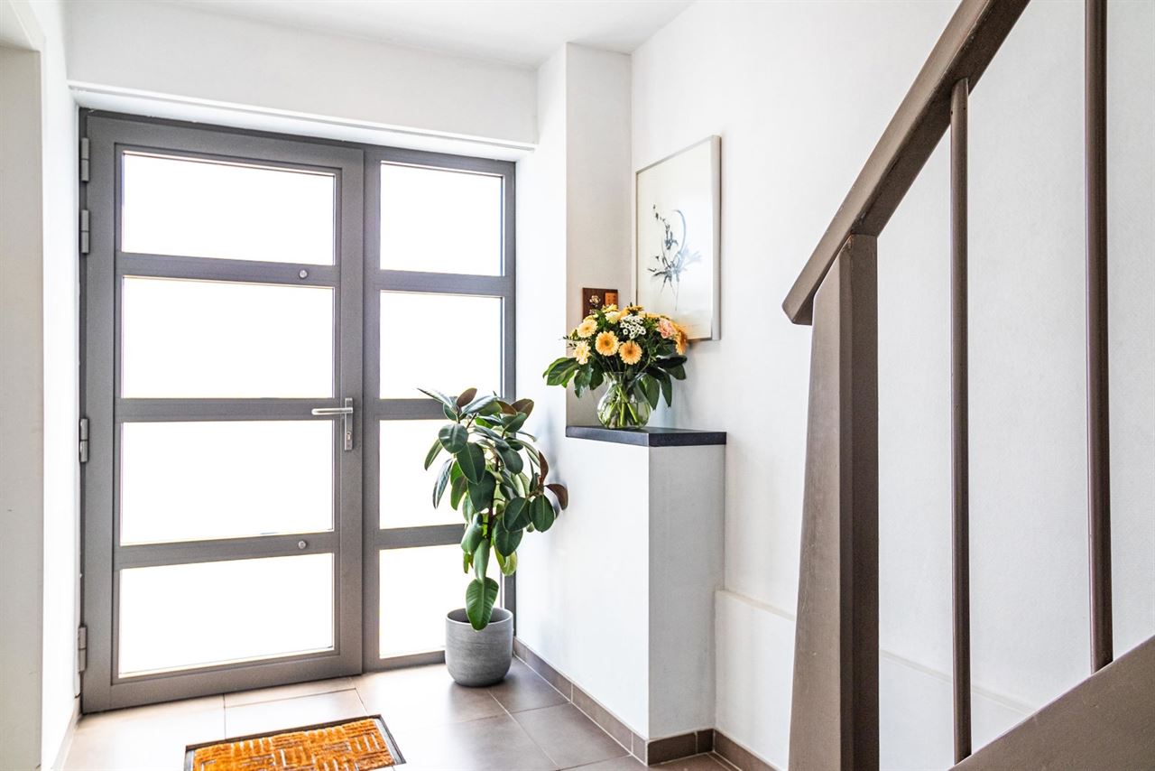 Instapklare EPC A Bel-etage, 4 slpk, 2 badk, tuin & terras