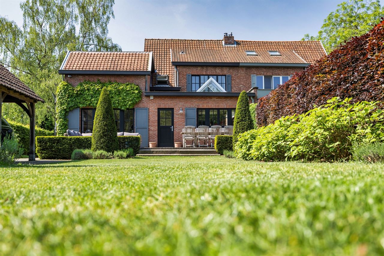 Exclusieve HOB op riant perceel van 1.363 m²