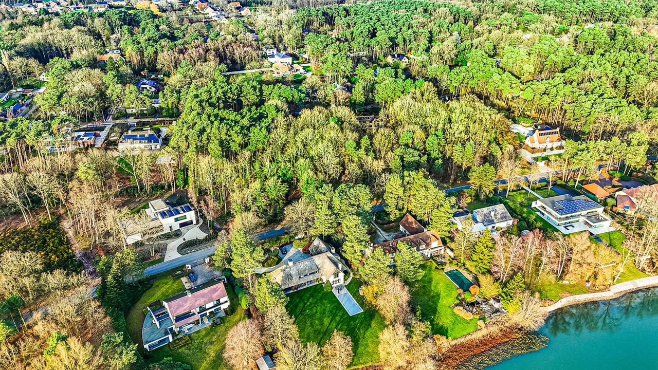 Exclusieve bouwgrond van 4.370 m² in “Golf & Meer”-domein