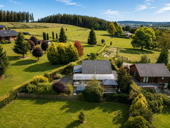 Charmante vakantiewoning op 2.801 m² aan de bosrand in Recht