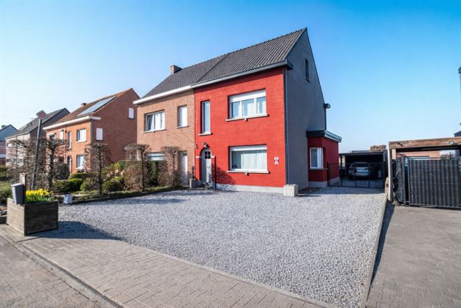 Instapklare HOB met tuin, carport en vlotte verbinding