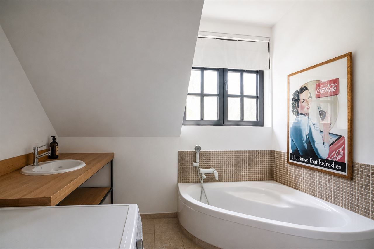 Exclusieve villa met verwarmde zwemvijver in Schilde-Bergen