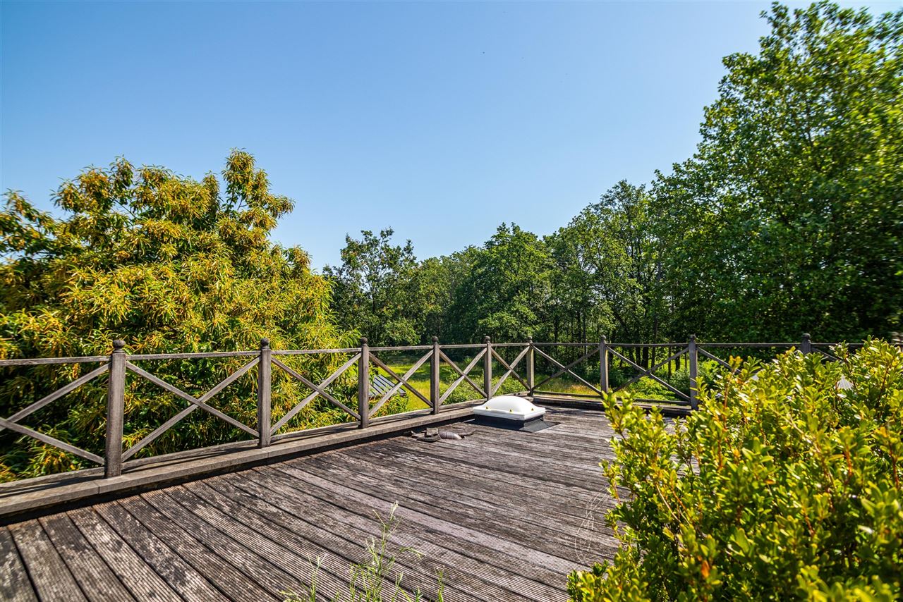 Ruime villa met zwembad en panoramische vergezichten