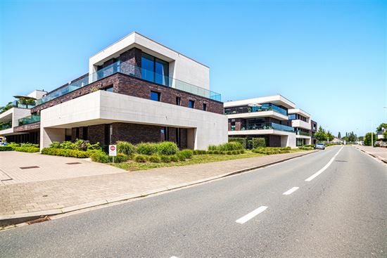 Gelijkvloers wonen in stijl: 128m², 3 slpks, 2 badk + tuin