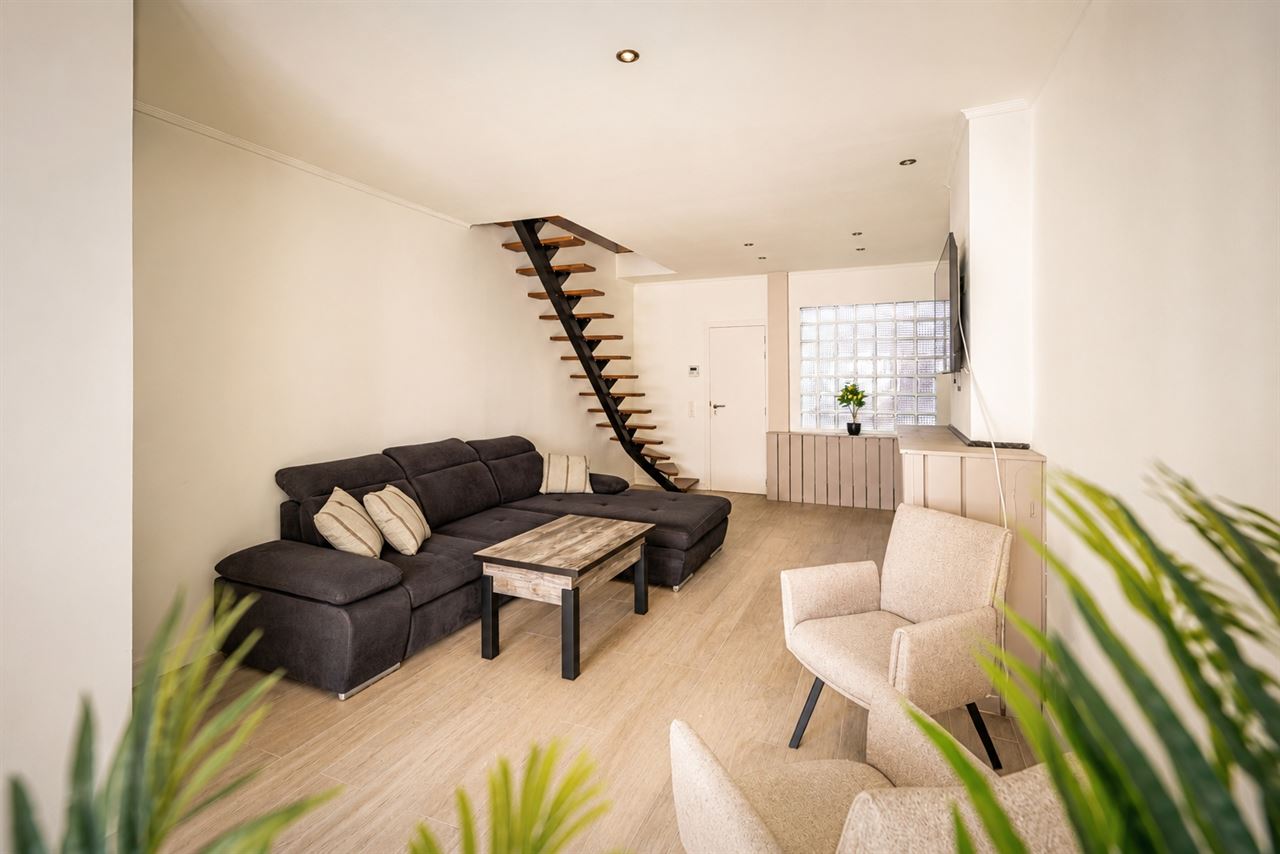 Lichtrijke, gerenoveerde woning in Boom