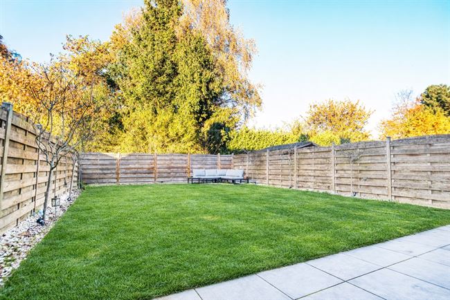 Instapklare, brede woning met uniek groen uitzicht
