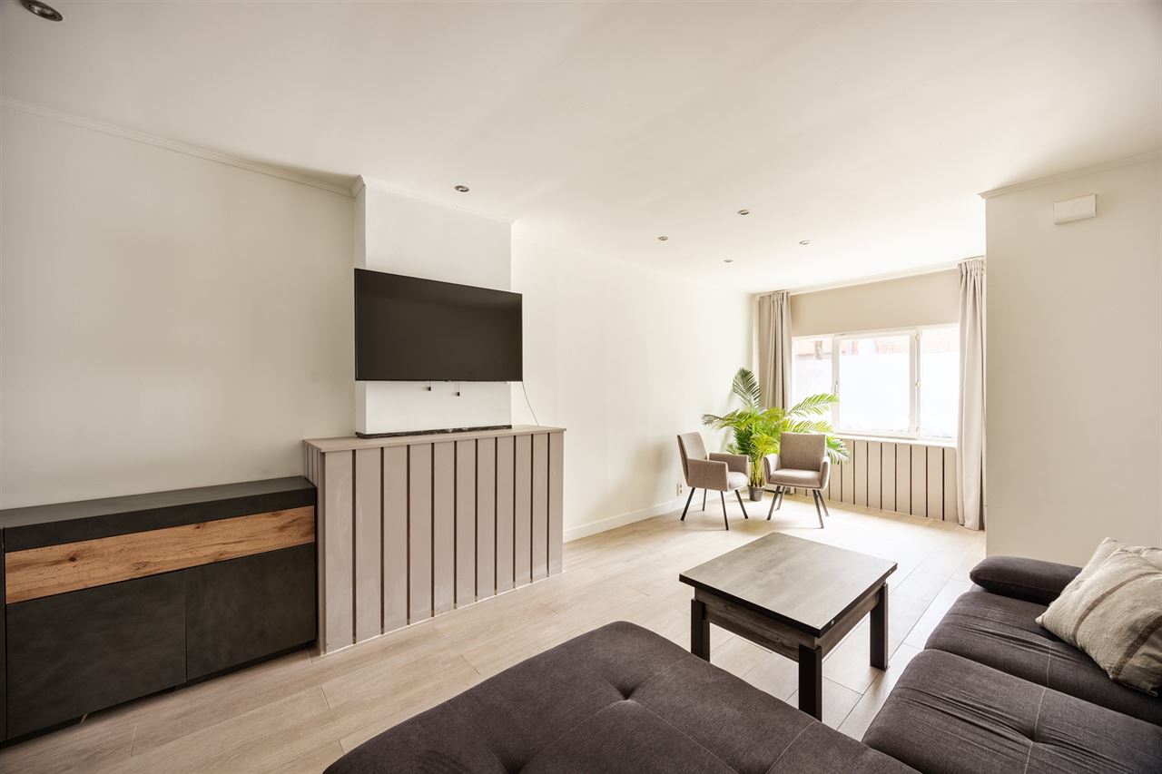 Lichtrijke, gerenoveerde woning in Boom