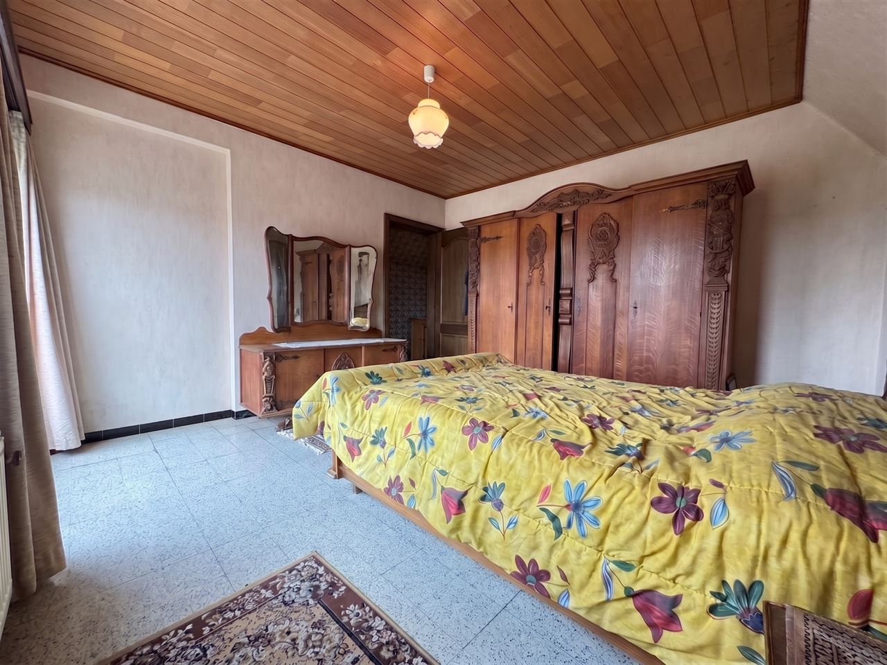 Karaktervolle woning met 4 slaapkamers en mooie tuin