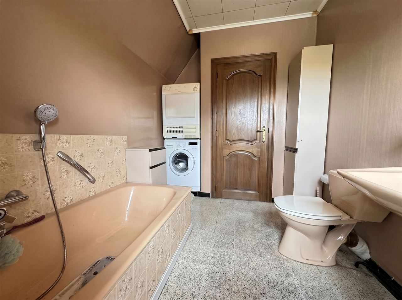 Karaktervolle woning met 4 slaapkamers en mooie tuin