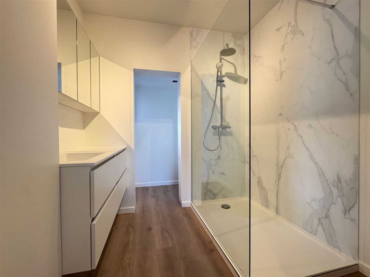 Volledig gerenoveerd triplex appartement met EPC A