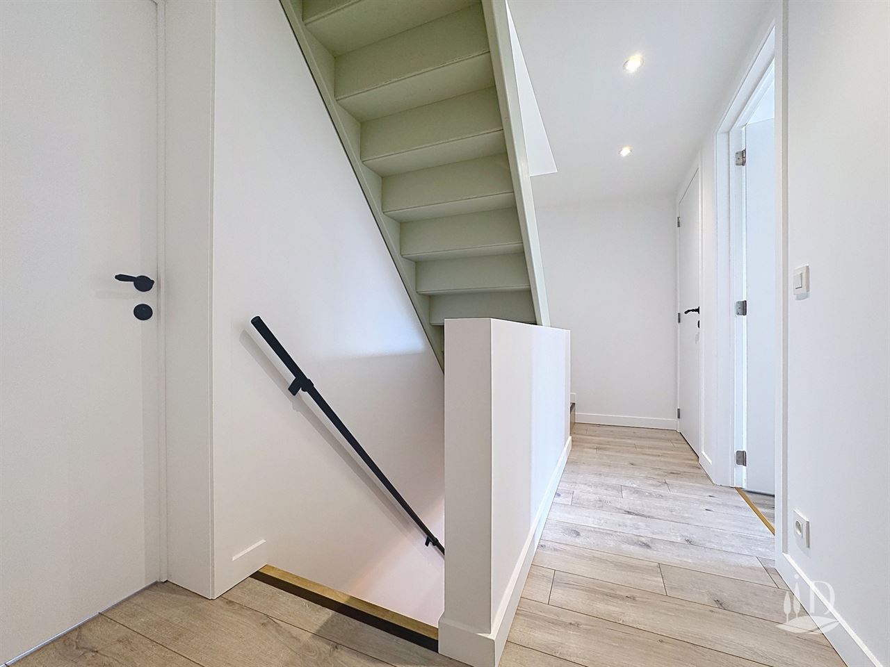 Volledig nieuwe gerenoveerd woning epc B