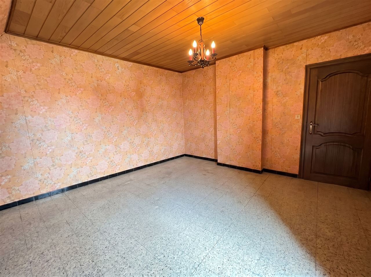 Karaktervolle woning met 4 slaapkamers en mooie tuin