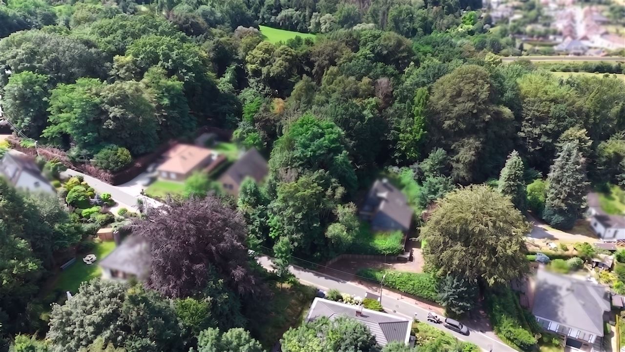 Bouwgrond voor open bebouwing — 1.054 m²