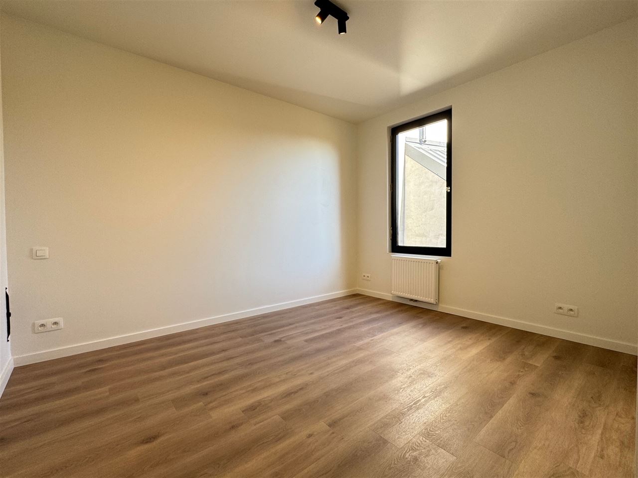 Volledig gerenoveerd triplex appartement met EPC A