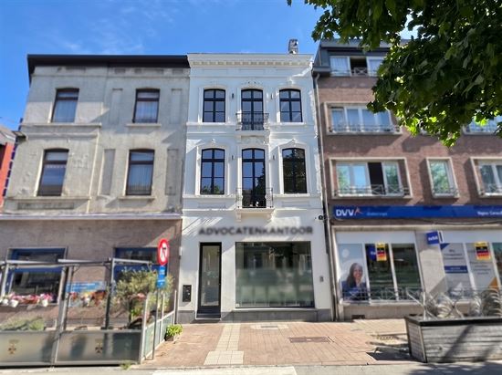 Volledig gerenoveerd triplex appartement met EPC A