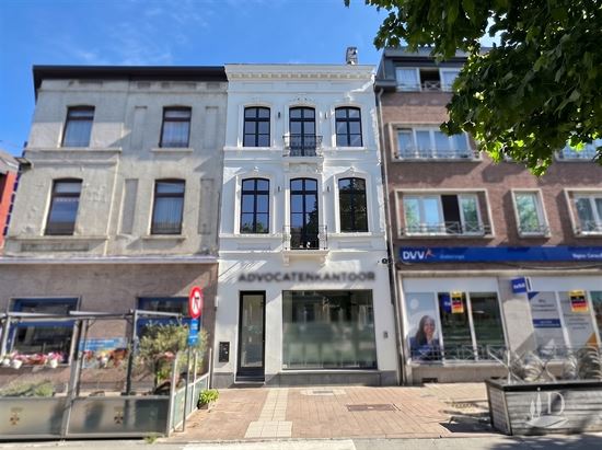 Volledig gerenoveerd triplex appartement met EPC A