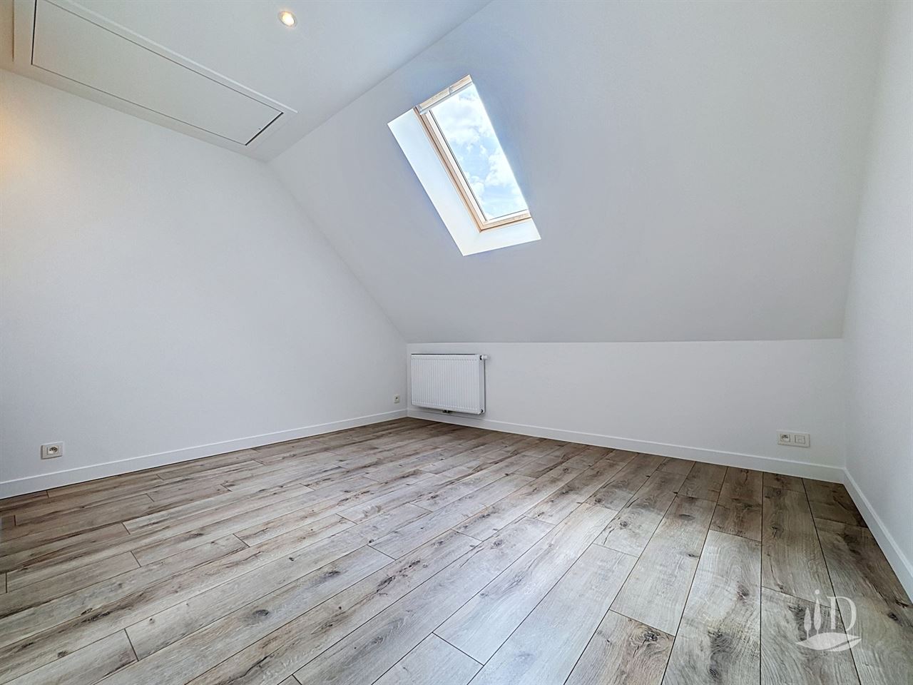Volledig nieuwe gerenoveerd woning epc B