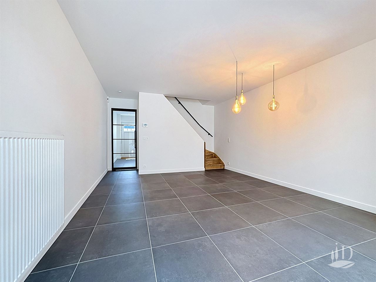 Volledig nieuwe gerenoveerd woning epc B